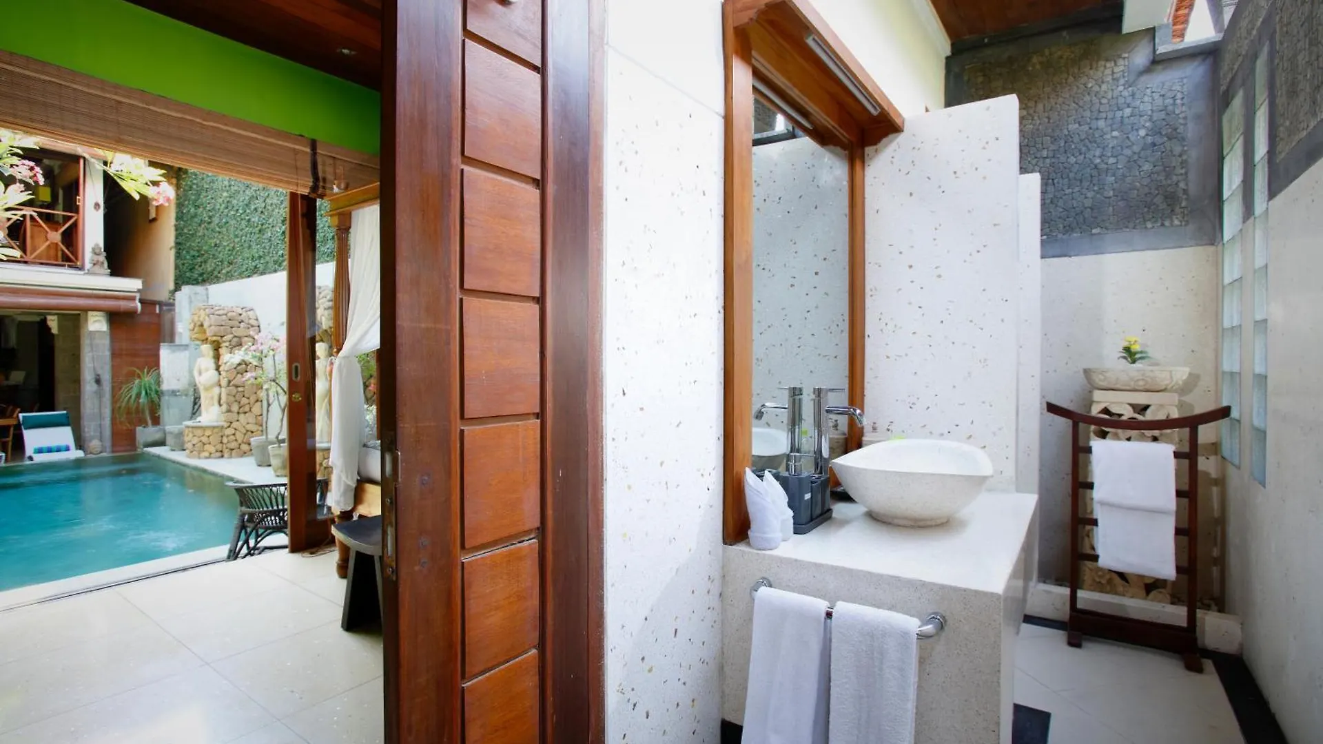 Villa Sansam Seminyak Indonesia