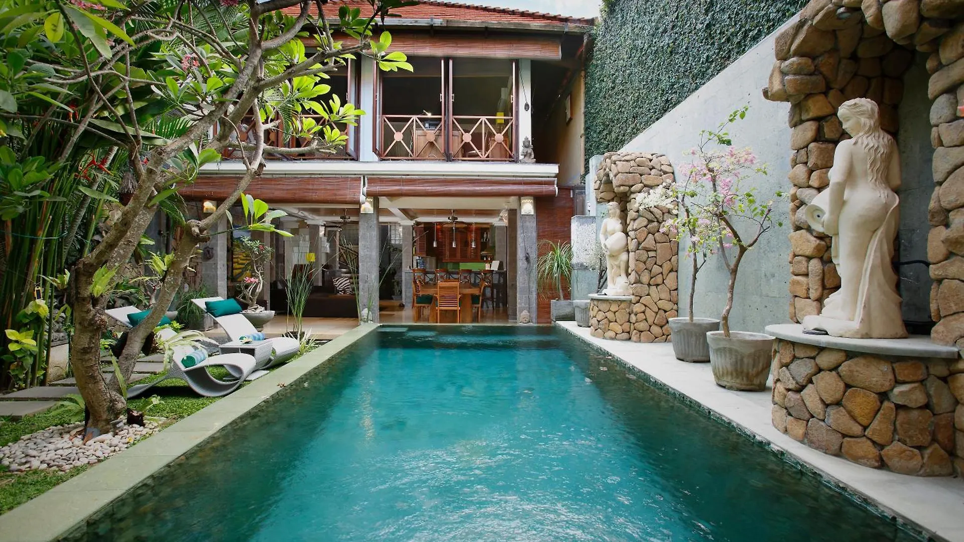 Villa Sansam Seminyak  Seminyak (Bali)
